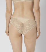 AMOURETTE CHARM BRAZILIAN01