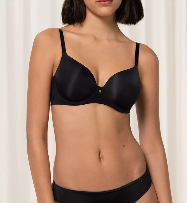 Body Make-Up Essentials WP BLACK