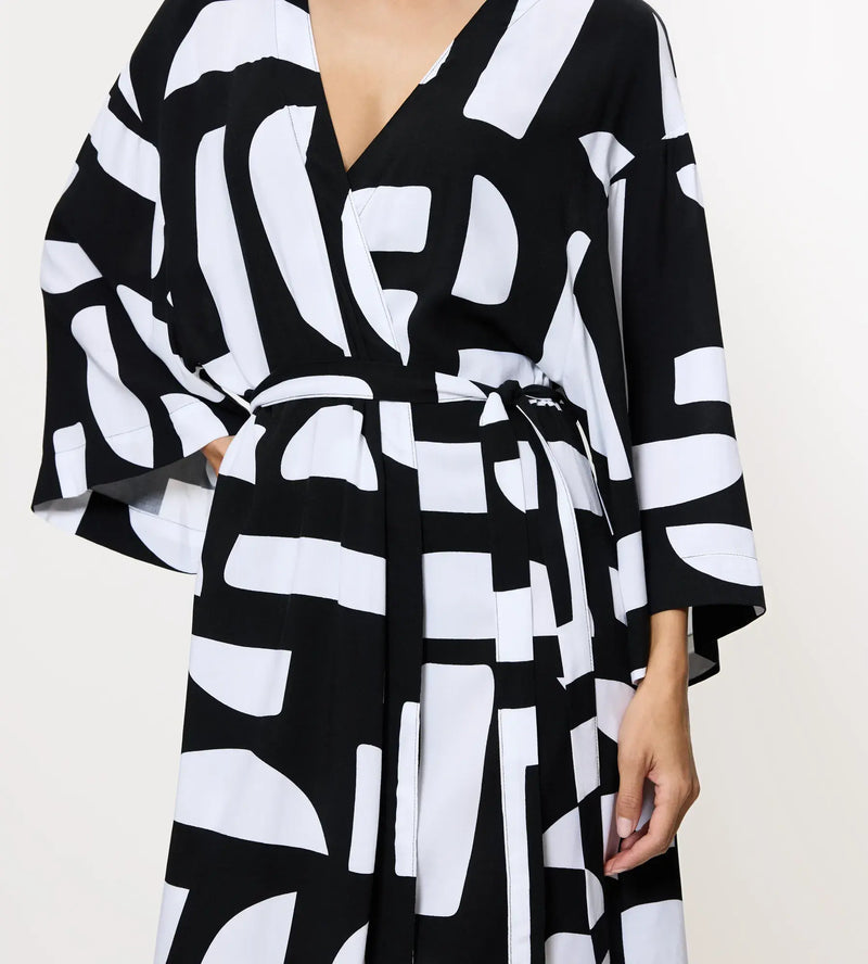 BEACH MYWEAR TUNIC ROBE 01 M016