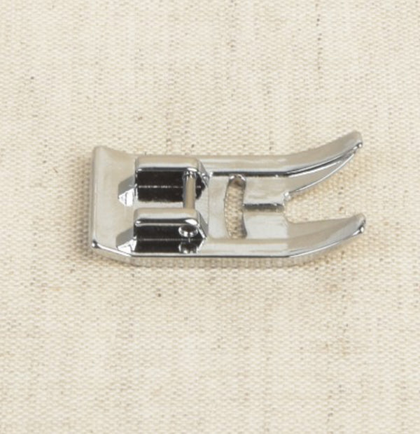 M52 - PIEDINO METALLO ZIGZAG PER MACCHINA DA CUCIRE