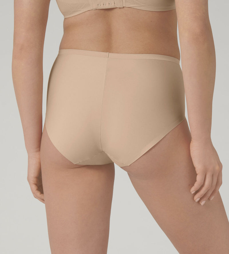 TRIUMPH SHAPE SMART MAXI